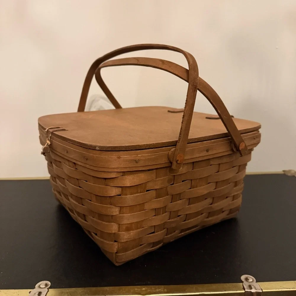 🧺🍒 1981 Longaberger Picnic Pie Basket w/ Lid + Table Stand – Vintage USA - Picture 4 of 15